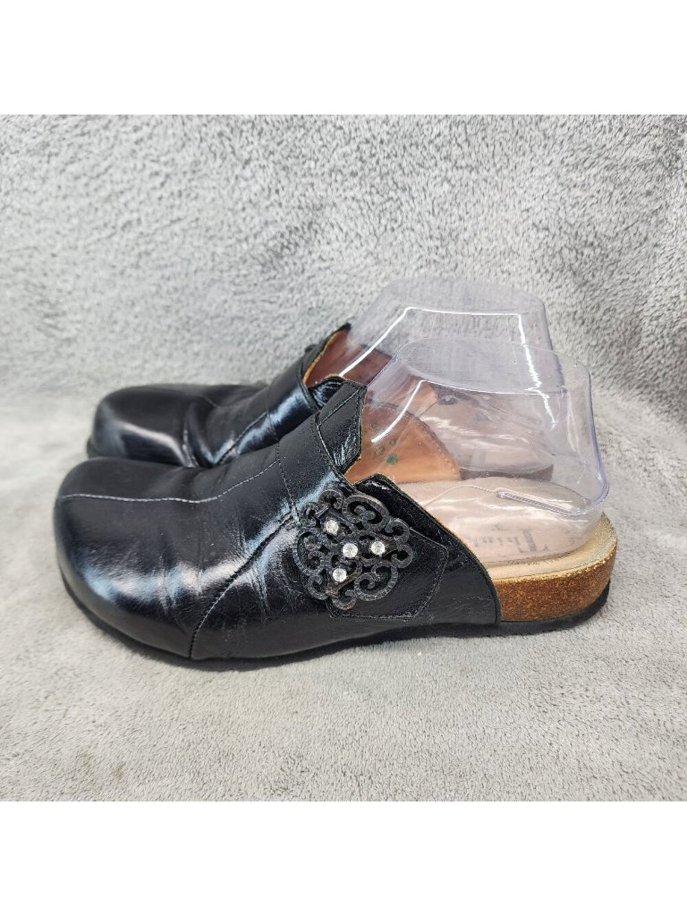 Think! Shoes Womens Size EU 37 US 6 Black Leather Slip On Clogs *Read*